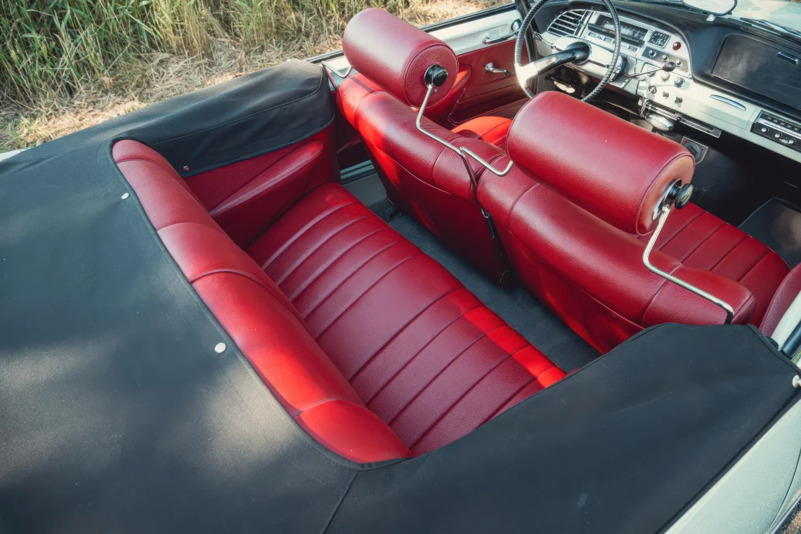 Citroën DS 19M Cabriolet (Chapron) - 1964 -33