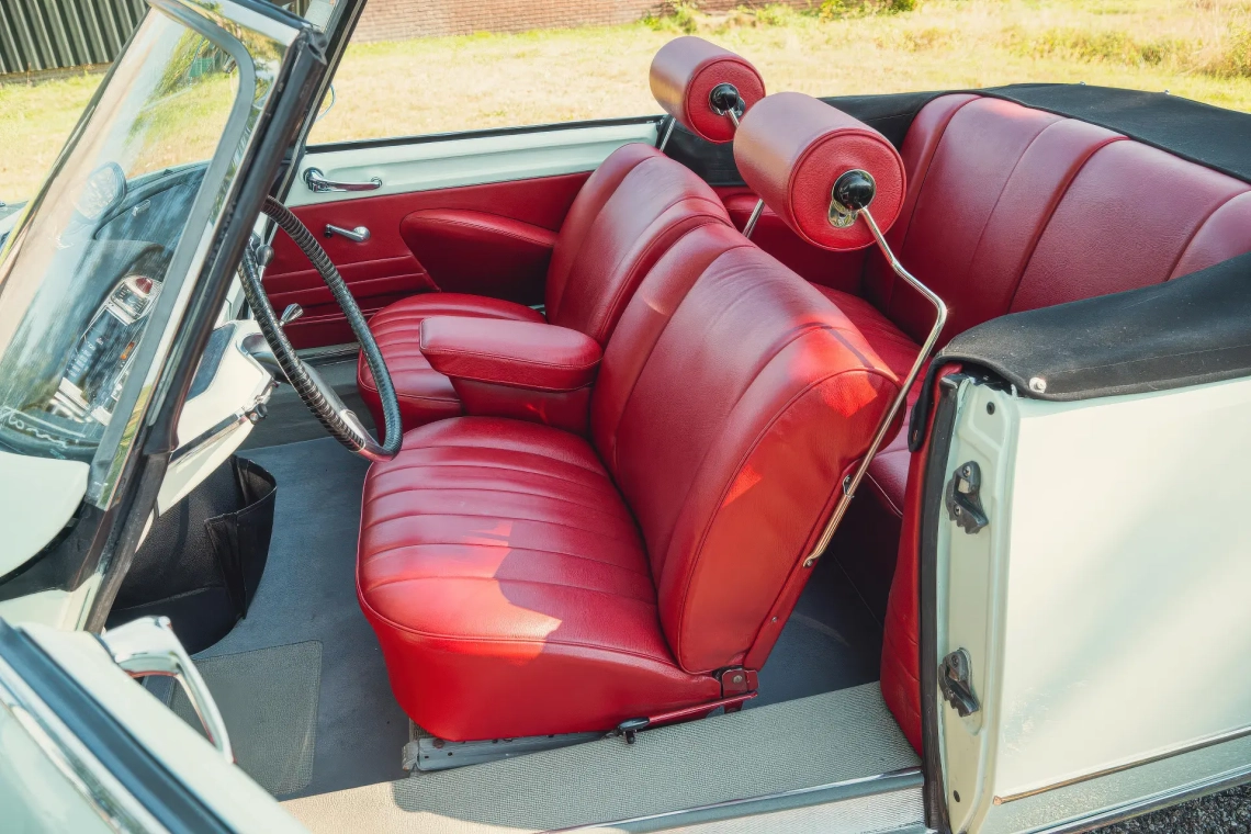 Citroën DS 19M Cabriolet (Chapron) - 1964 -41