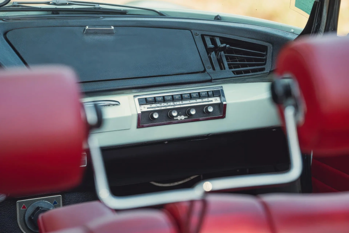 Citroën DS 19M Cabriolet (Chapron) - 1964 -52