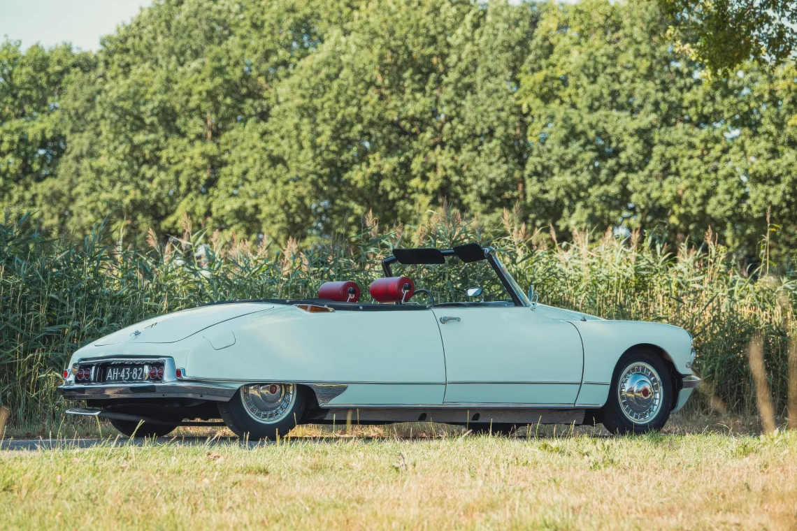 Citroën DS 19M Cabriolet (Chapron) - 1964 -55