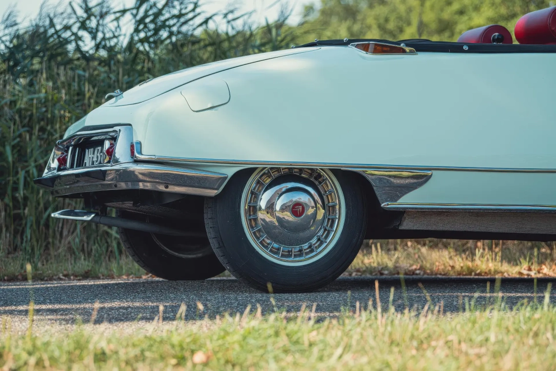 Citroën DS 19M Cabriolet (Chapron) - 1964 -60