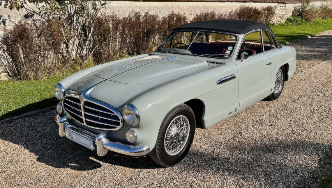 Delahaye 235 (Antem) - 1952 -01