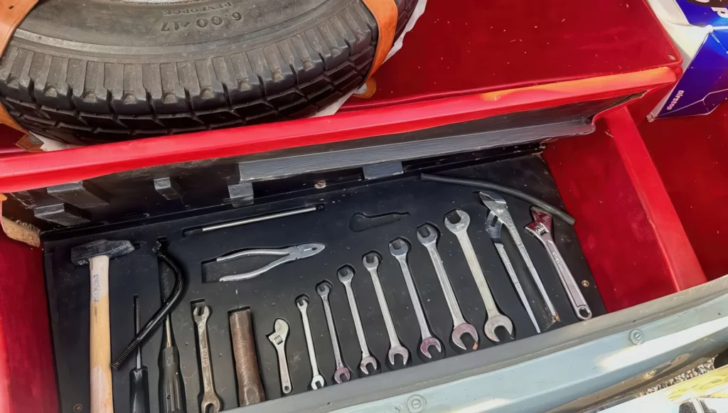 Delahaye 235 (Antem) - 1952 -43