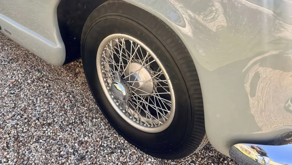 Delahaye 235 (Antem) - 1952 -53