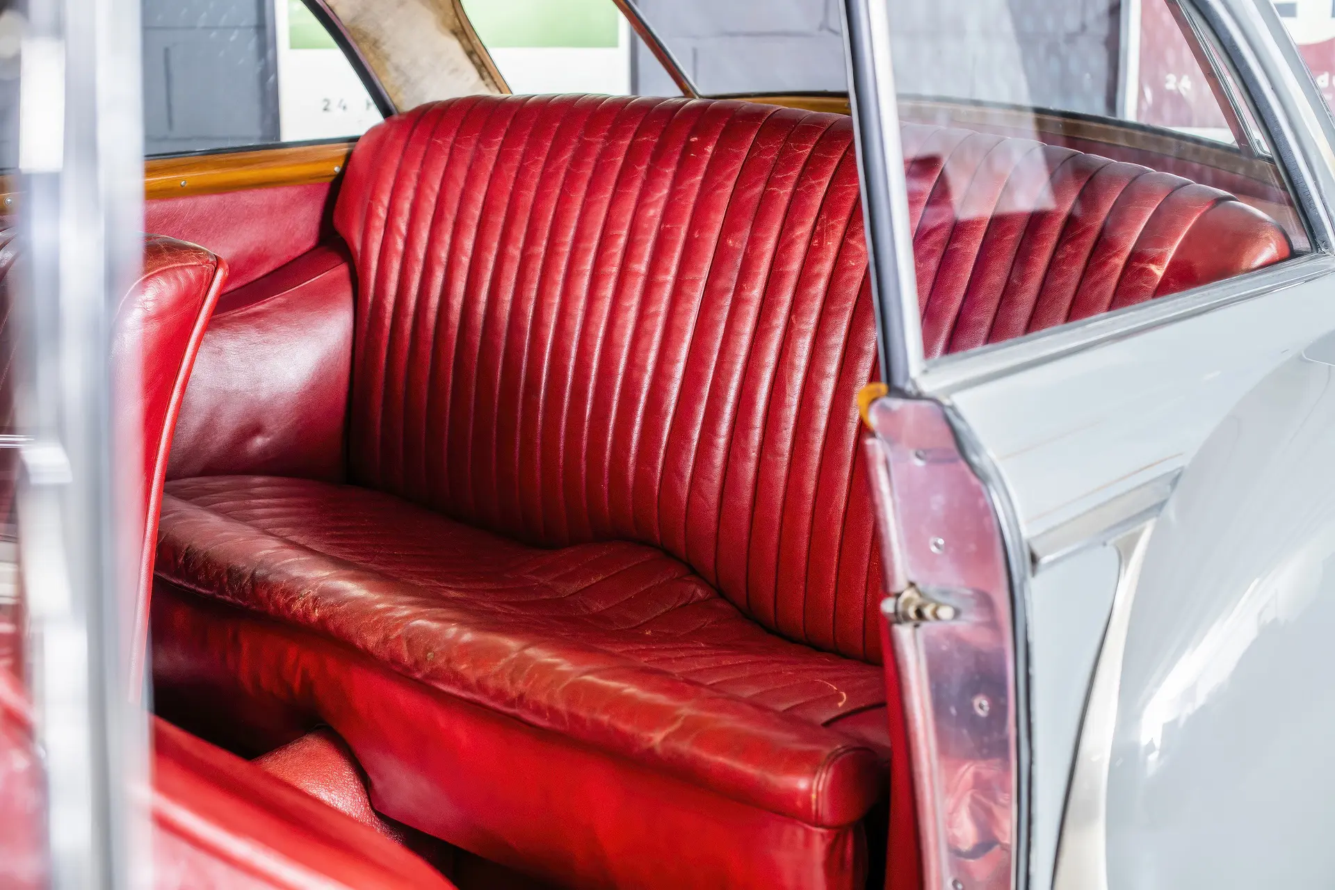 Delahaye 235 Coupé (Chapron) - 1953 -18