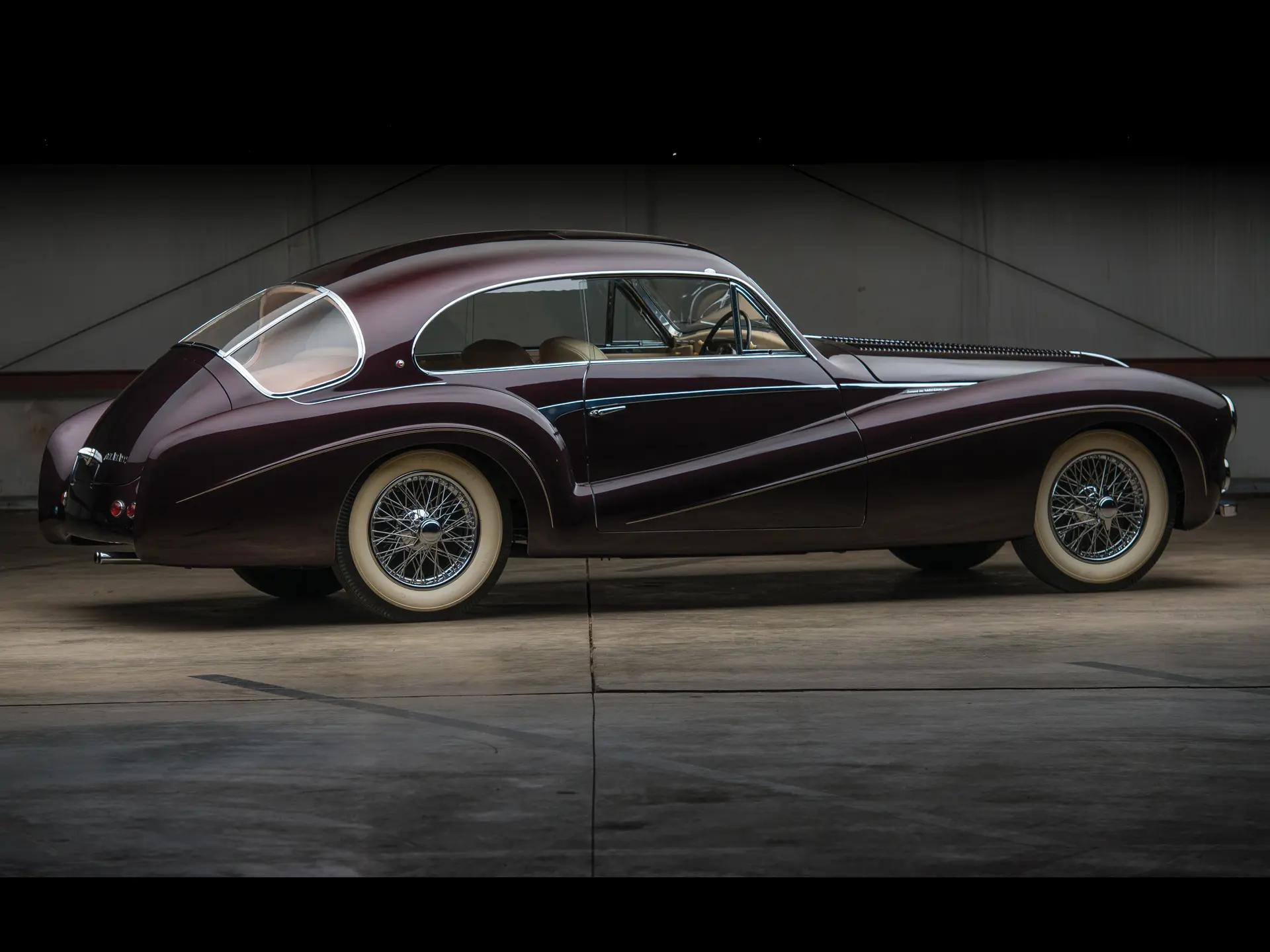 Delahaye 235 Coupé (Saoutchik) - 1952-02