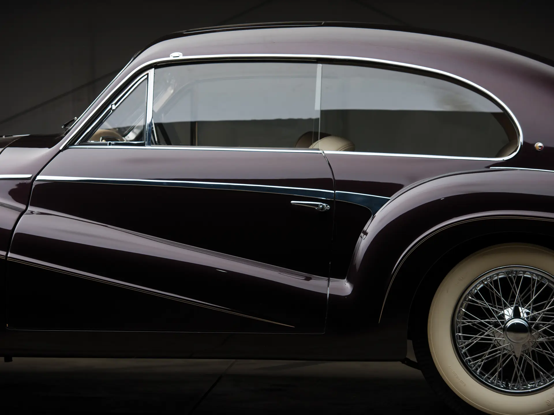 Delahaye 235 Coupé (Saoutchik) - 1952-24