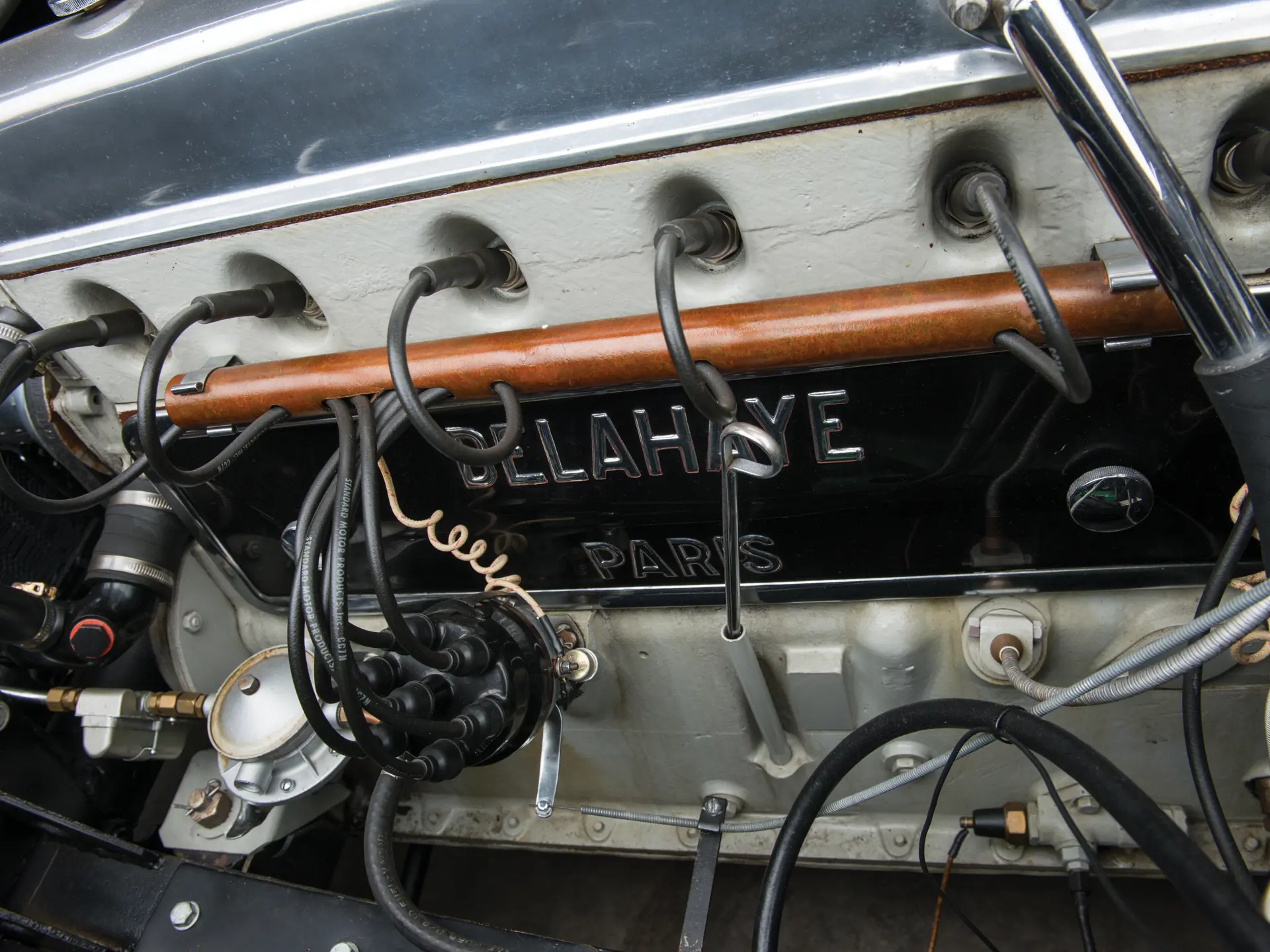 Delahaye 235 Coupé (Saoutchik) - 1952-36