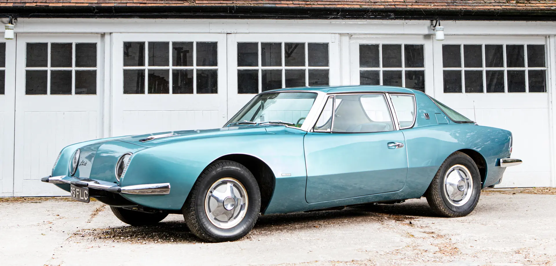 Studebaker Avanti - 1963 -01