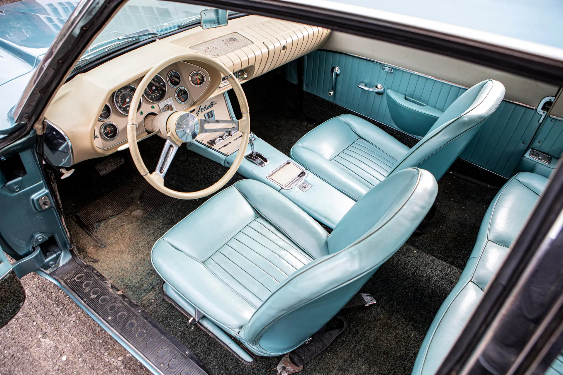 Studebaker Avanti - 1963 -10