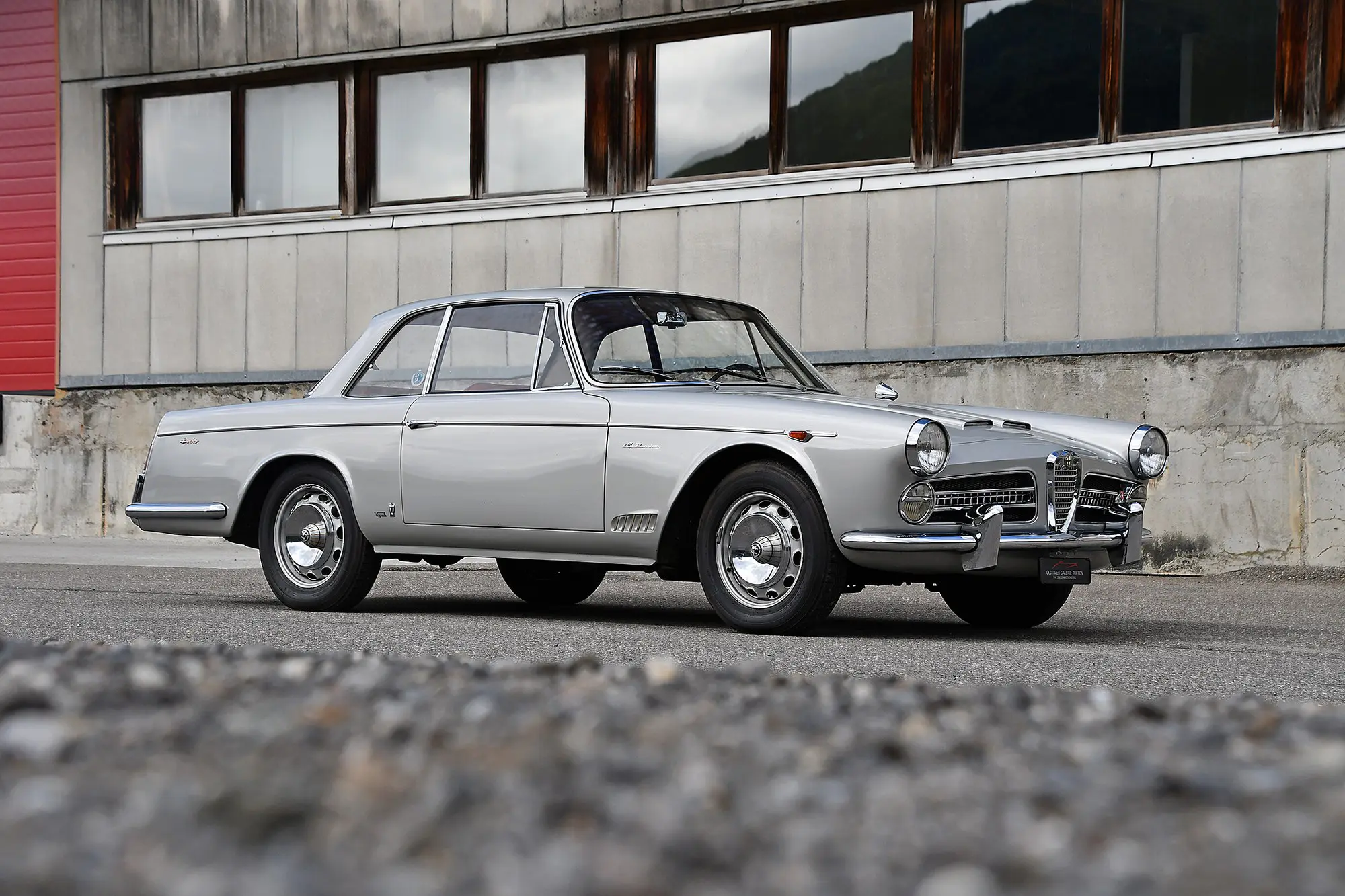 Alfa Romeo 2000 S Coupé (Vignale) - 1959 - 09