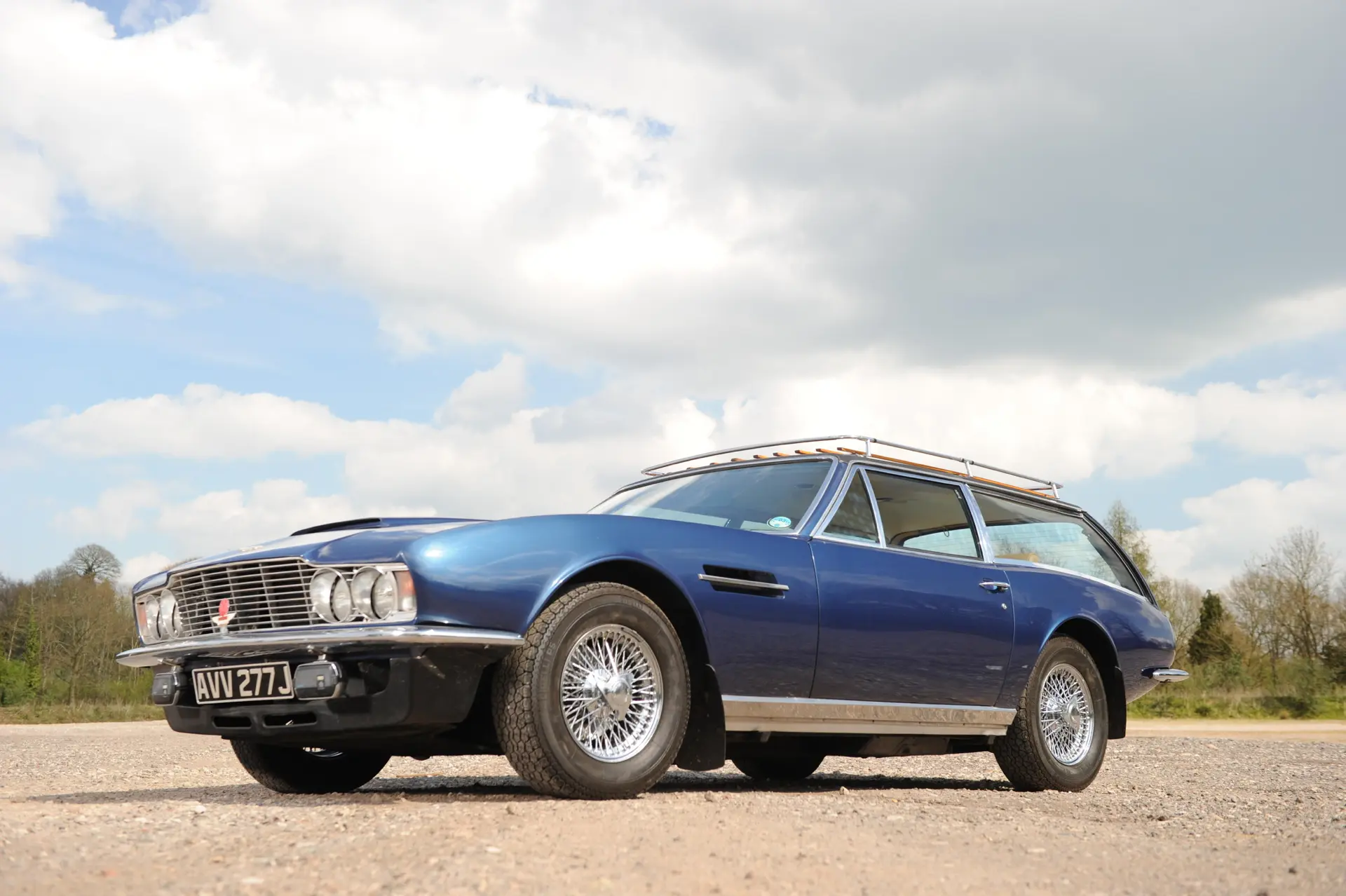 Aston Martin DBS Estate (FLM Panelcraft) - 1971 -01