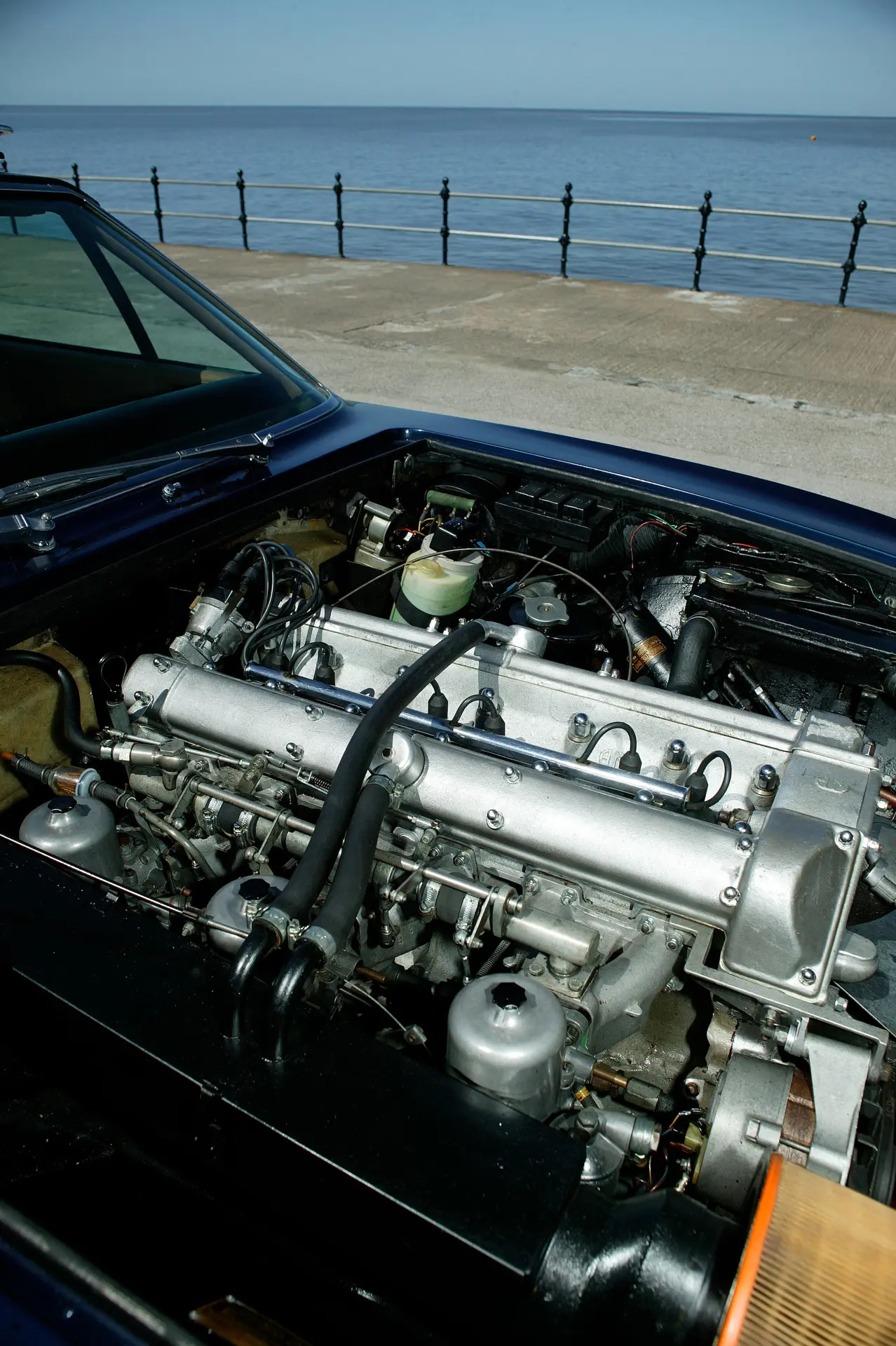 Aston Martin DBS Estate (FLM Panelcraft) - 1971 -08