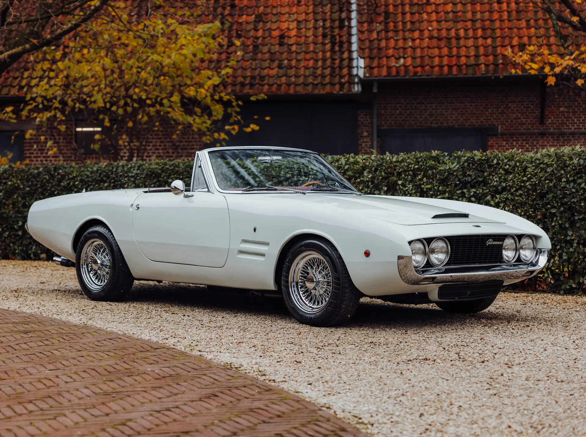 Ghia 450 SS Roadster - 1967-01