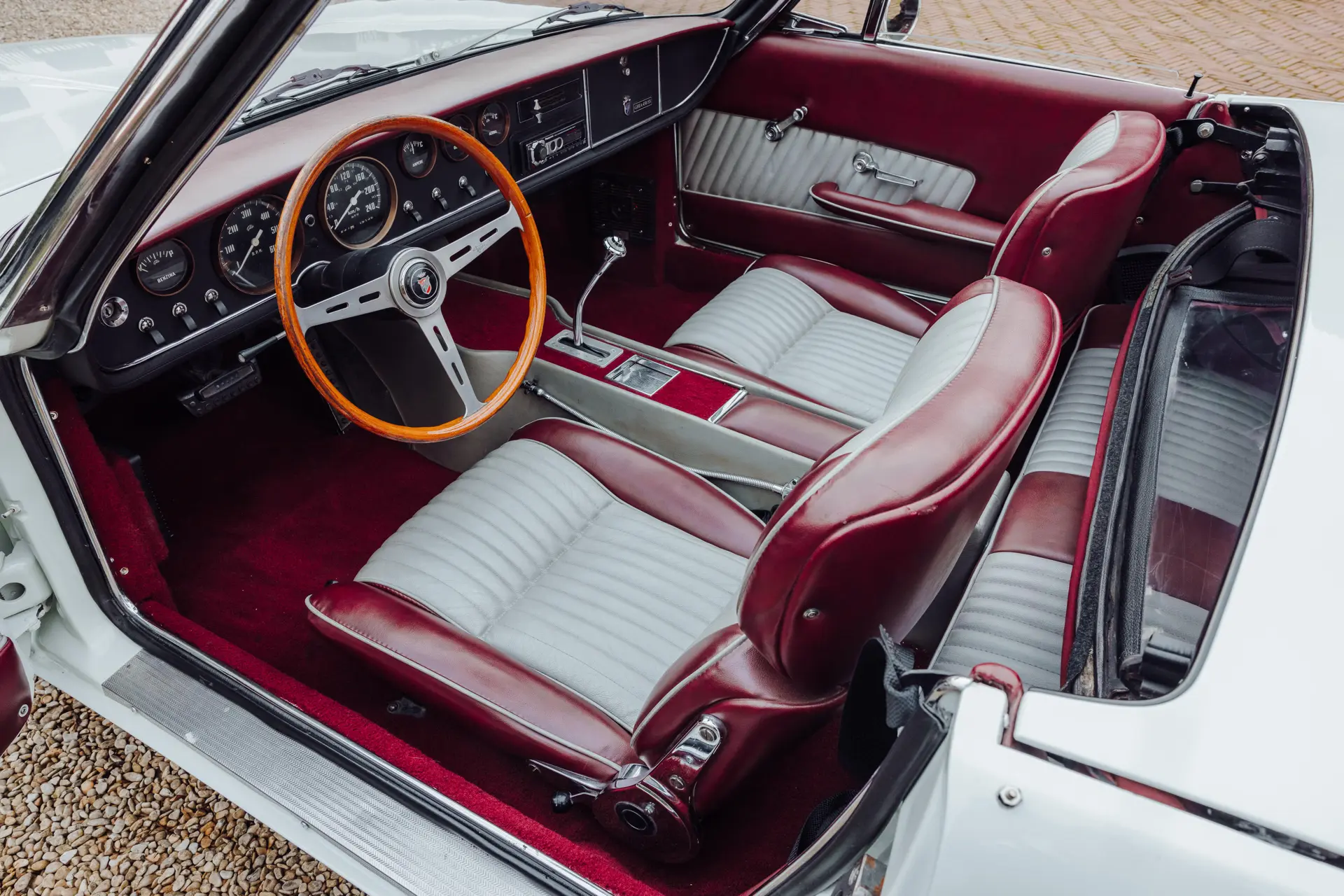 Ghia 450 SS Roadster - 1967-07