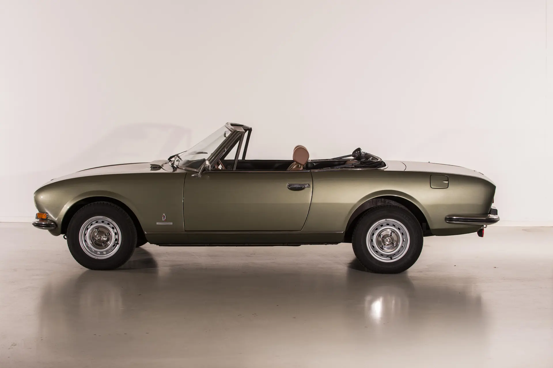Peugeot 504 V6 cabriolet - Pininfarina - 1975-01
