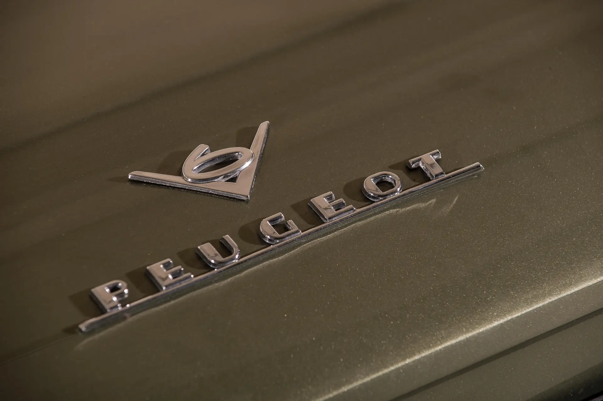 Peugeot 504 V6 cabriolet - Pininfarina - 1975-03