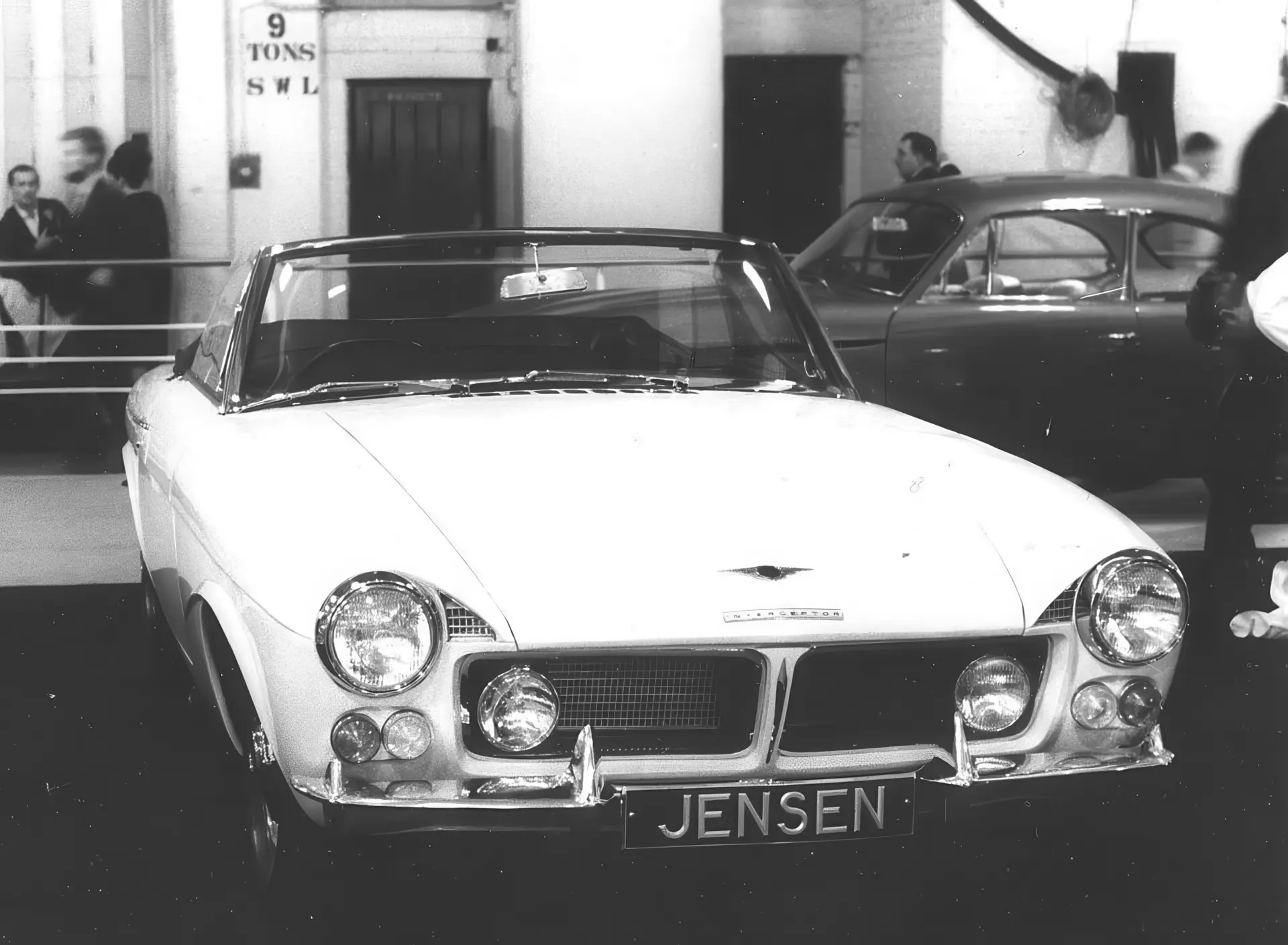 Jensen P66 Interceptor Prototype - 1966-61