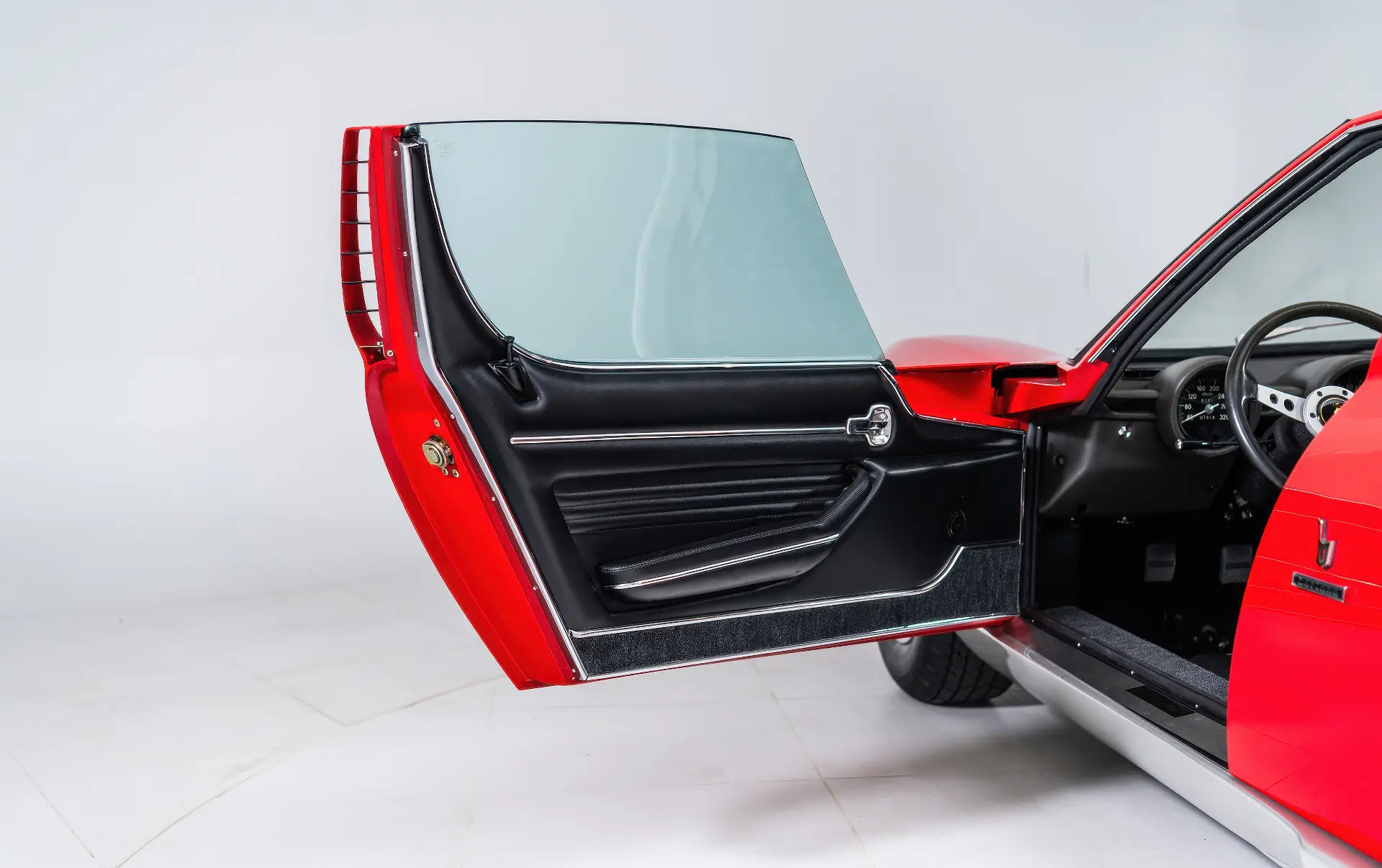 Lamborghini Miura P400 S (Bertone) - 1968-37