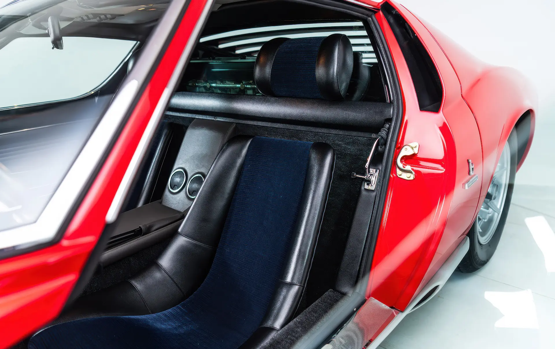 Lamborghini Miura P400 S (Bertone) - 1968-40