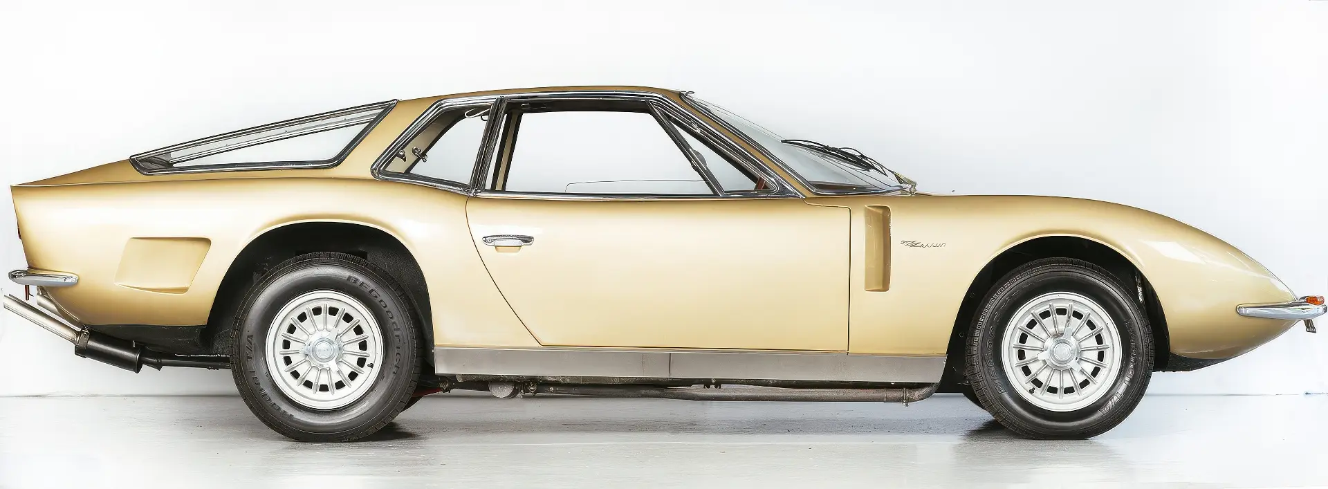 Bizzarrini GT America 2+2 Prototype (Drogo) - 1968 - 01