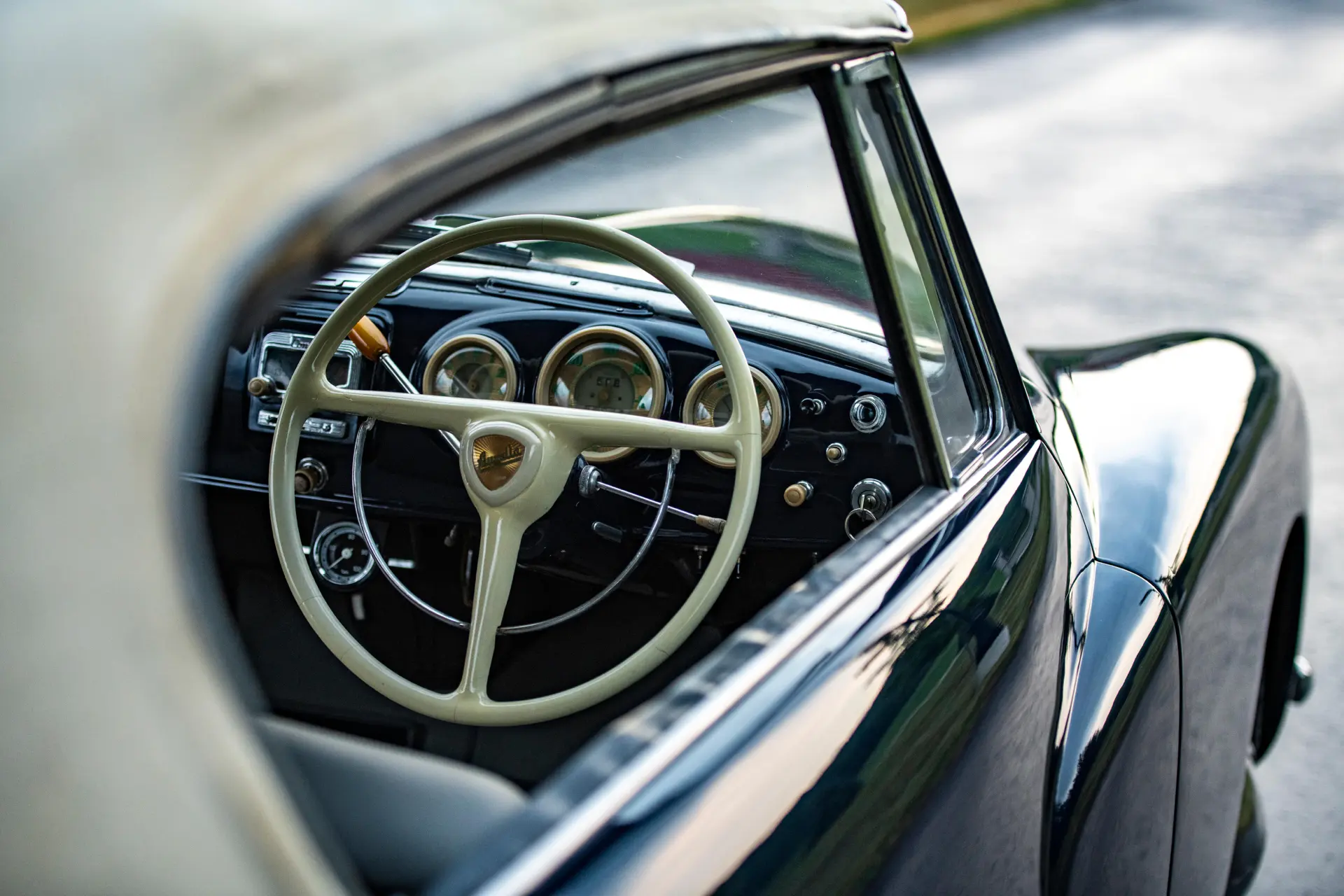 Lancia Aurelia B50 Cabriolet (Pinin Farina) - 1950-09