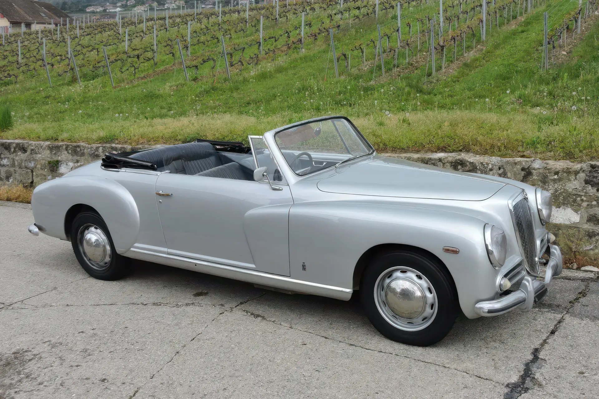 Lancia Aurelia B50 Cabriolet (Pinin Farina) - 1951-11