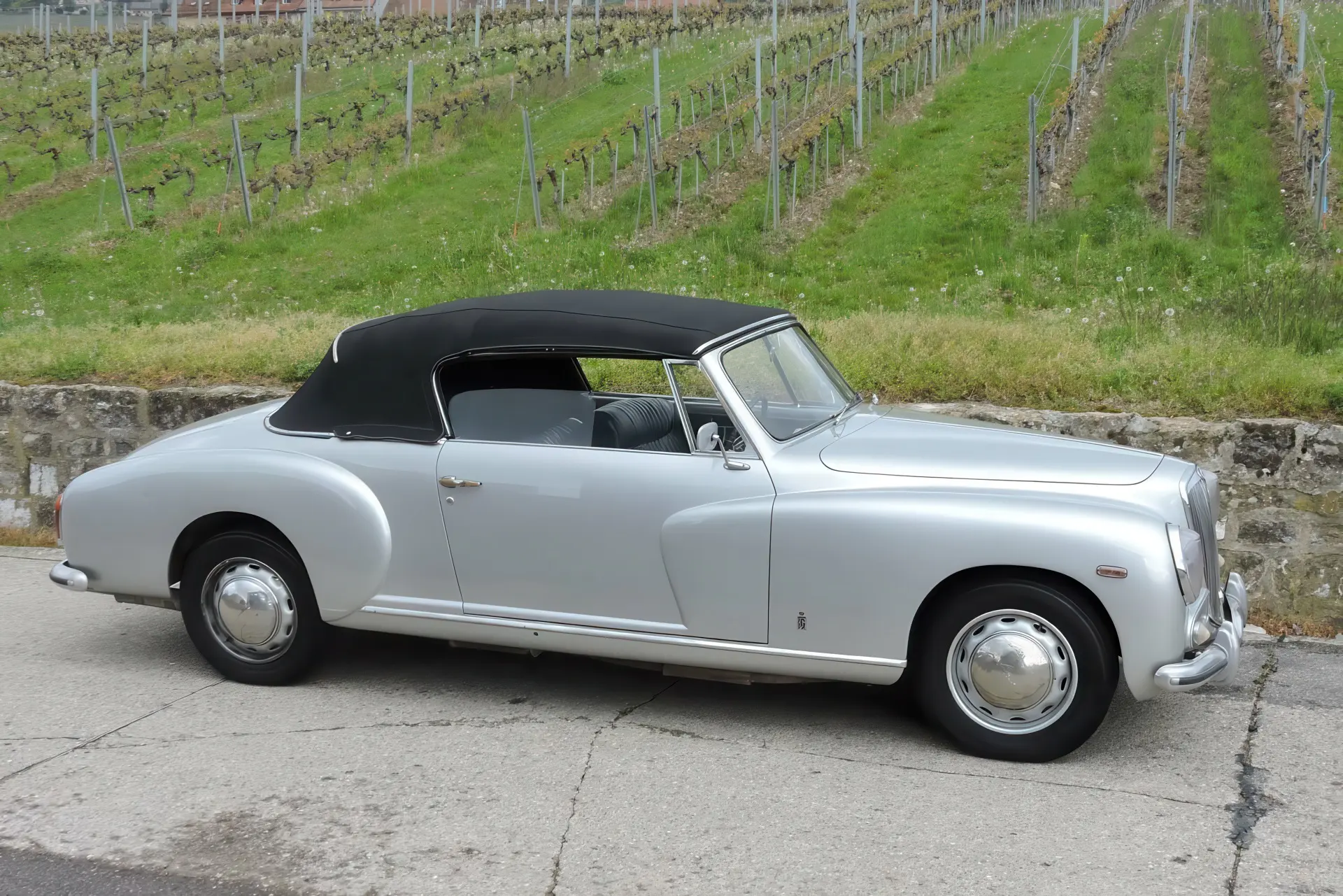 Lancia Aurelia B50 Cabriolet (Pinin Farina) - 1951-14