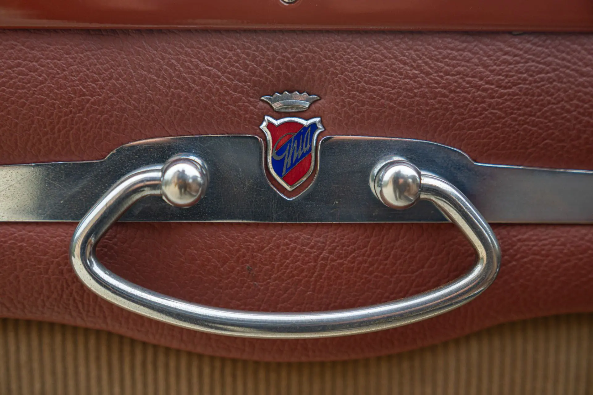 Fiat 1100 Gioiello (Ghia) - 1950-45