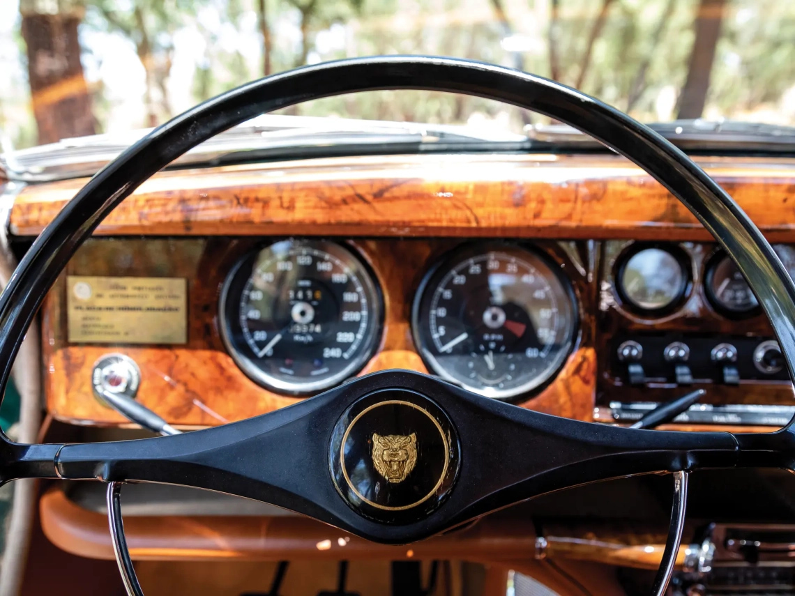Jaguar S-Type 3.8-Litre Saloon - 1965-09