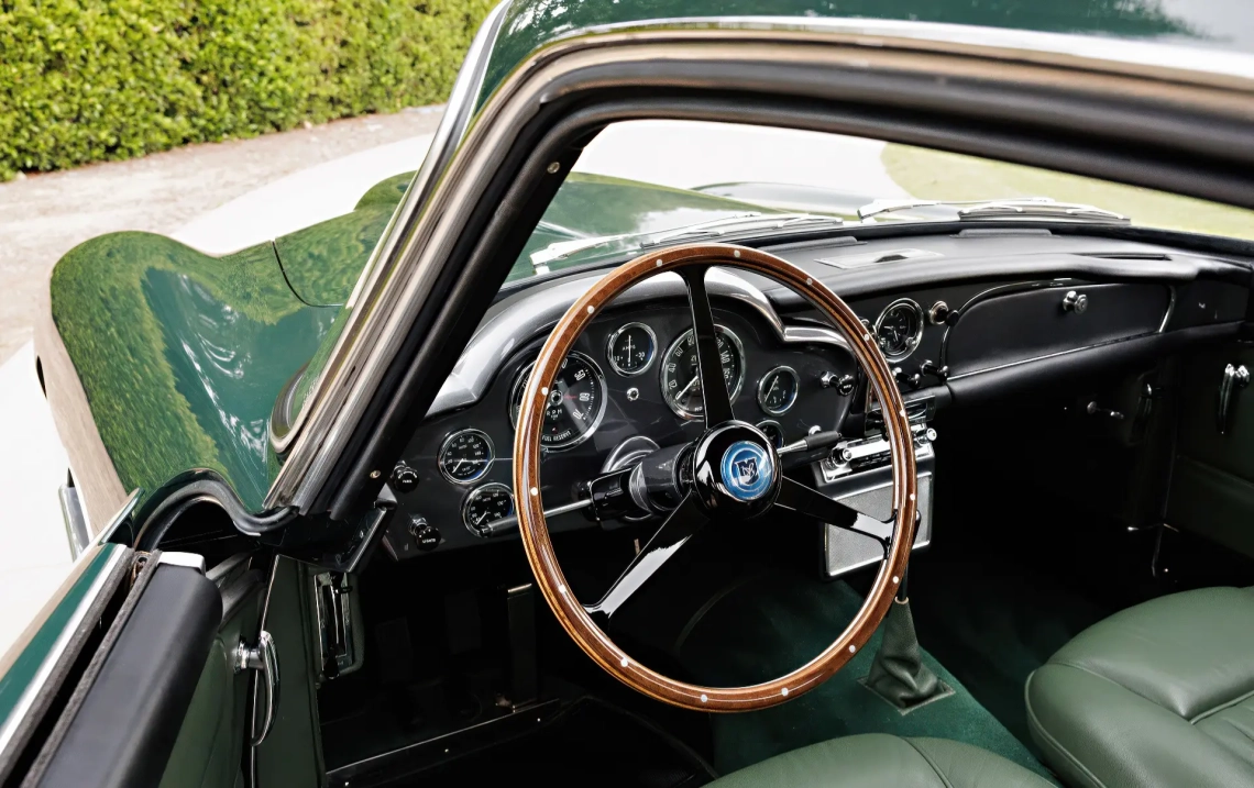 Aston Martin DB4 GT 0154L- 1961-21