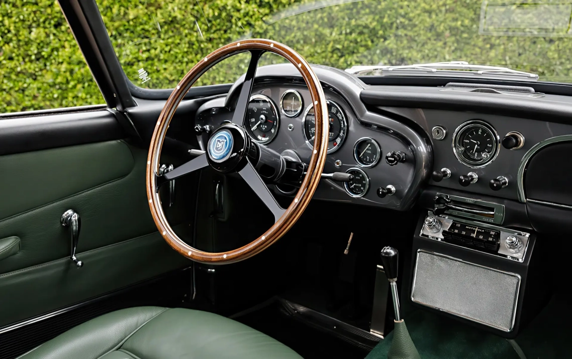 Aston Martin DB4 GT 0154L- 1961-24