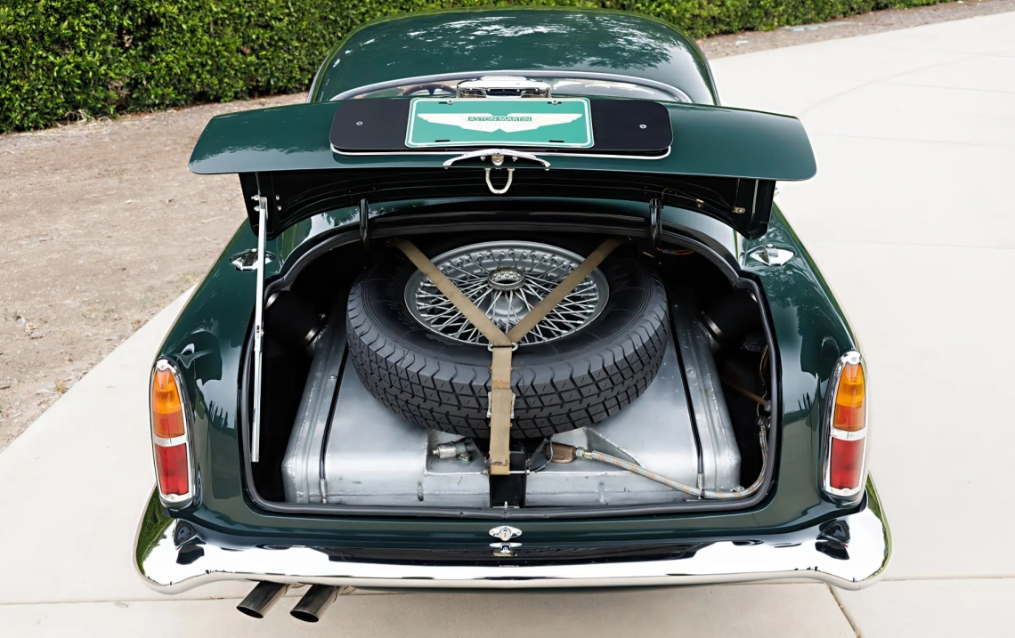 Aston Martin DB4 GT 0154L- 1961-34