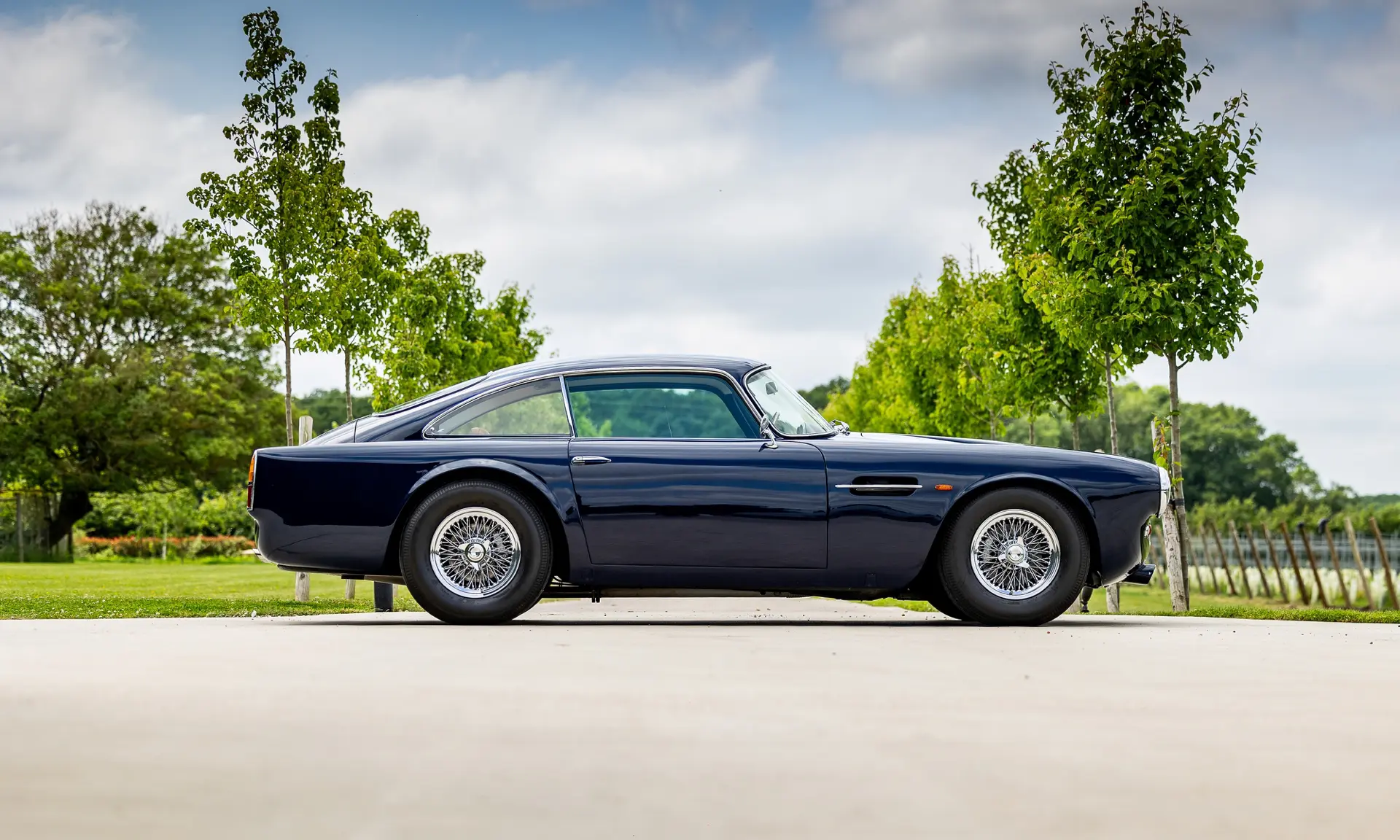 Aston Martin DB4 Series 1 (GT Specification) (Touring) - 1959-02