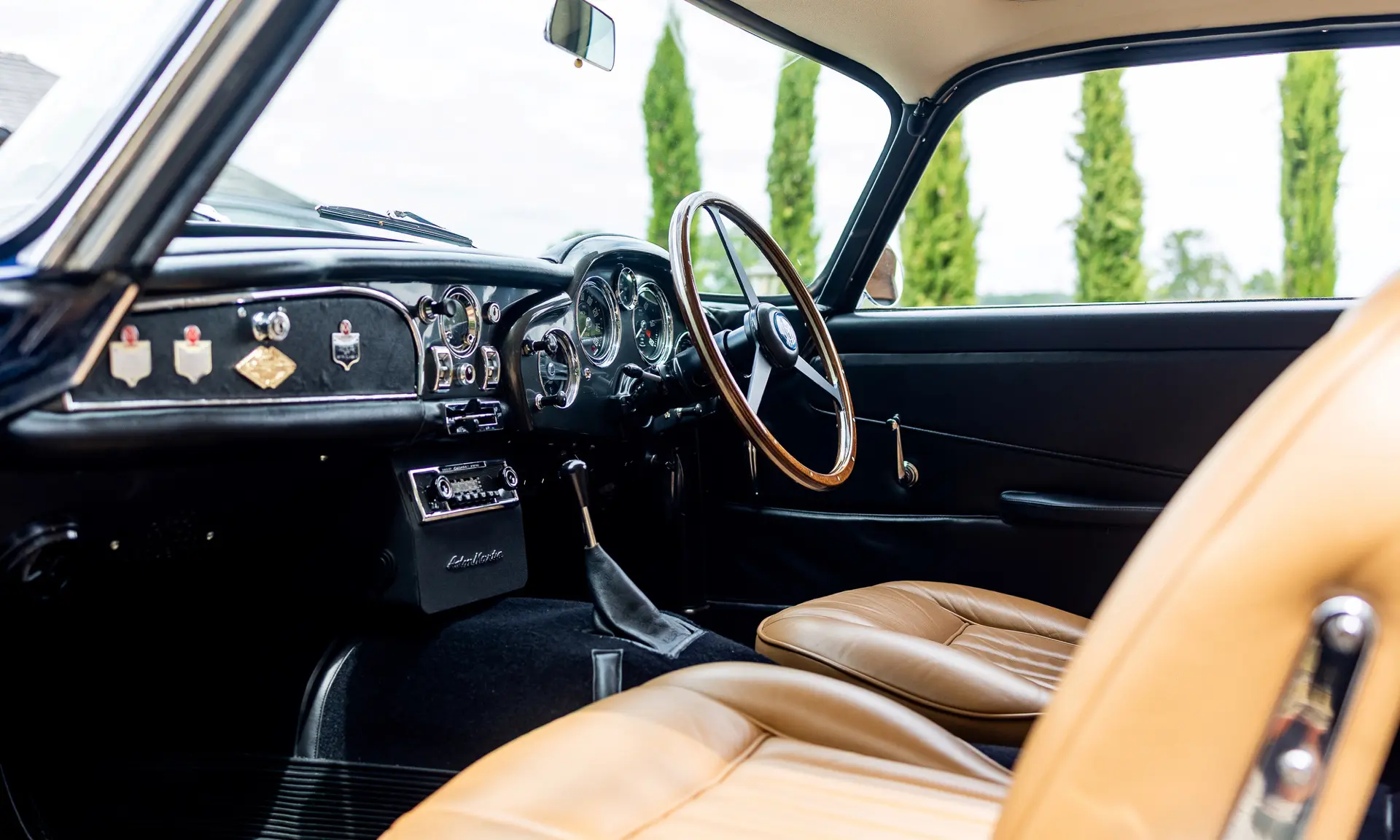 Aston Martin DB4 Series 1 (GT Specification) (Touring) - 1959-04