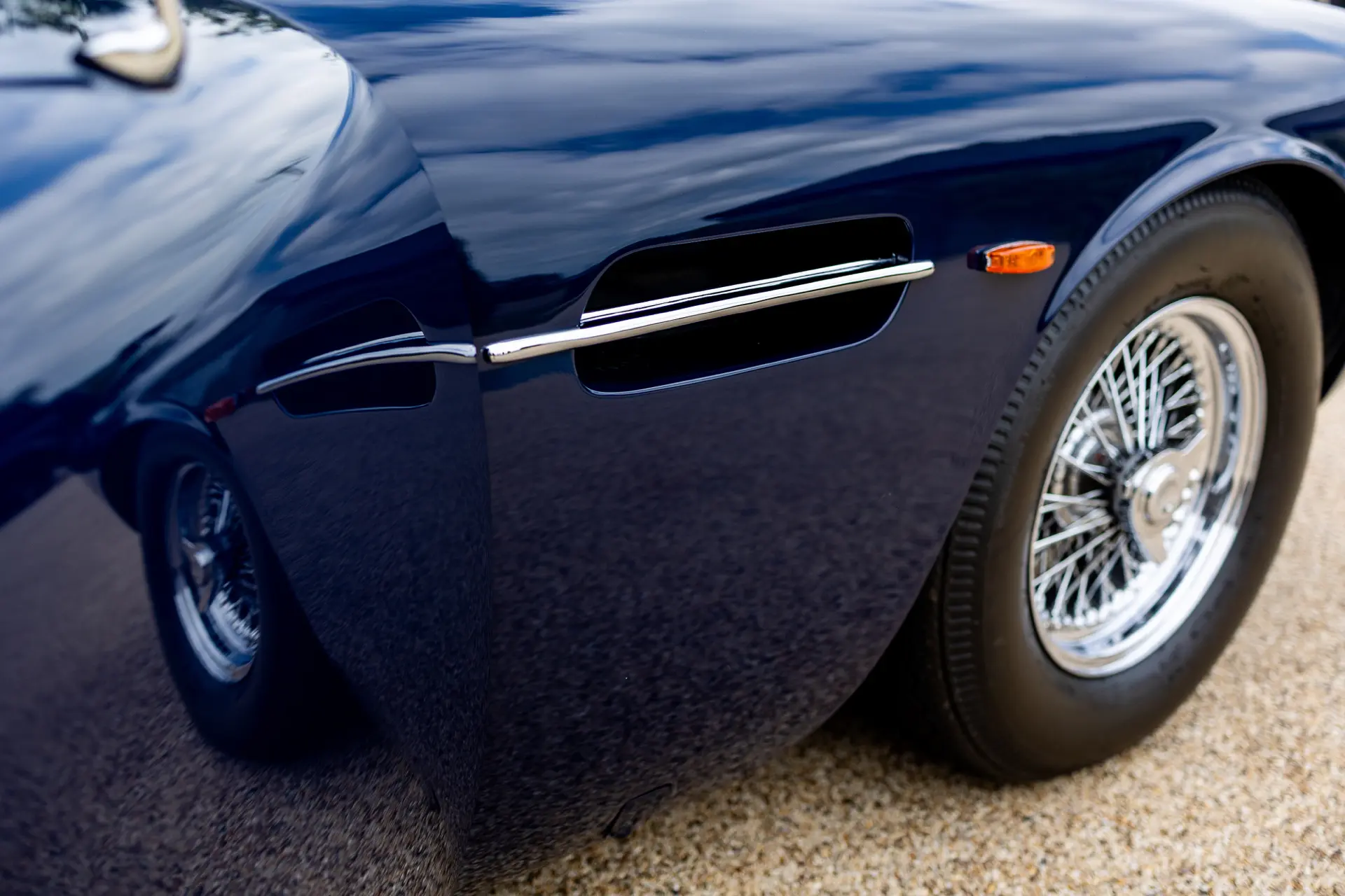 Aston Martin DB4 Series 1 (GT Specification) (Touring) - 1959-18