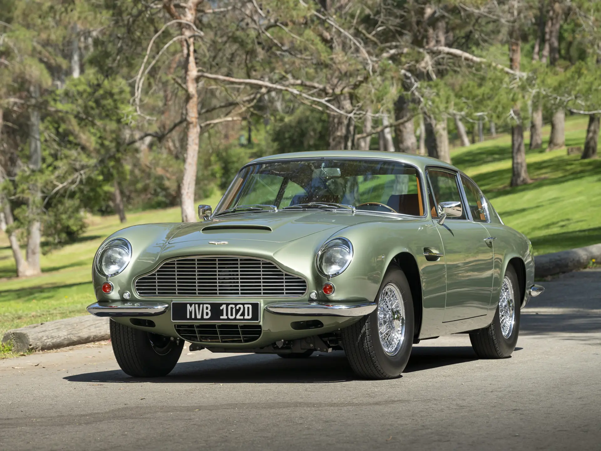 Aston Martin DB6 Mk 2 Vantage - 1970-01