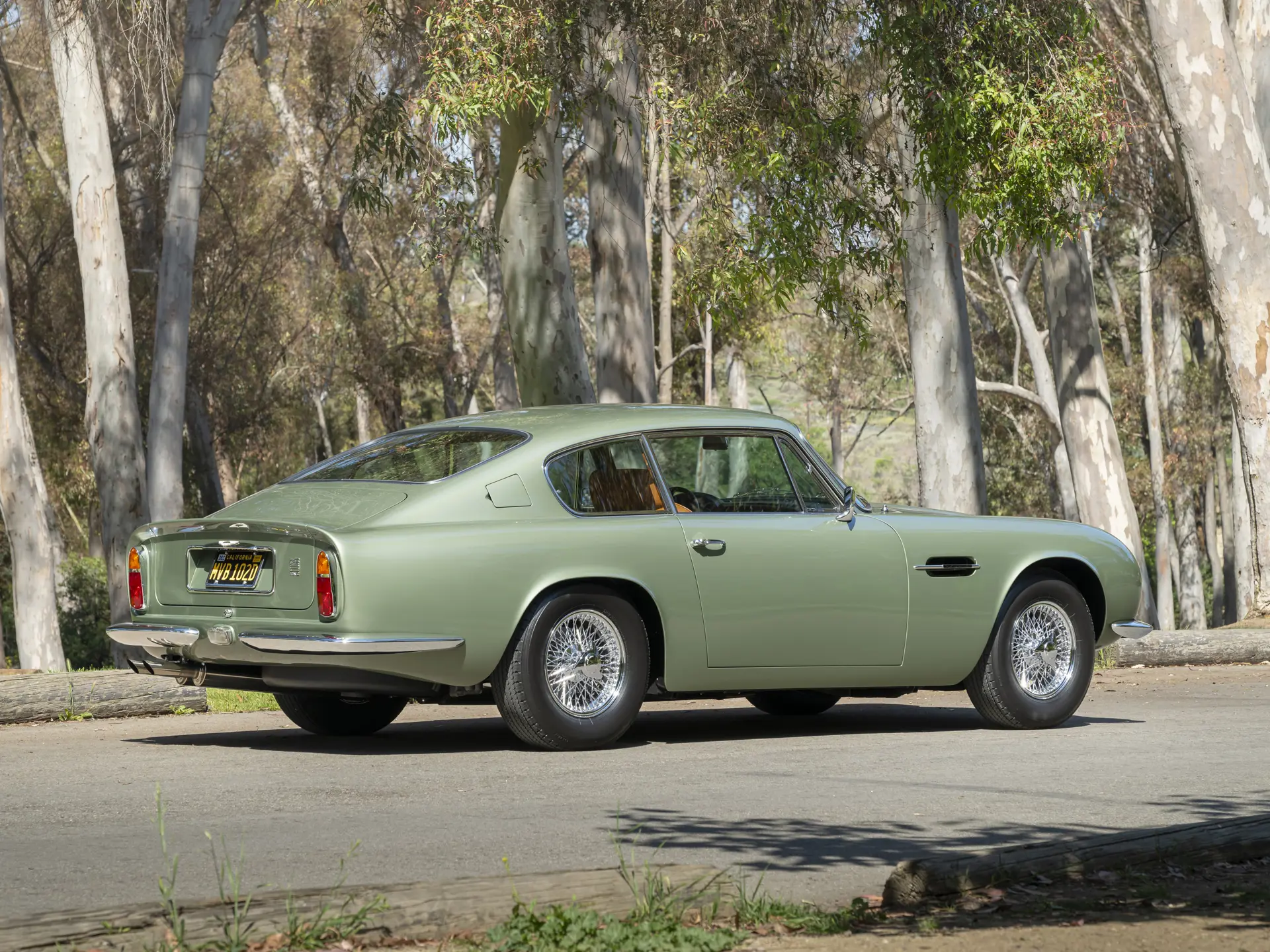 Aston Martin DB6 Mk 2 Vantage - 1970-02