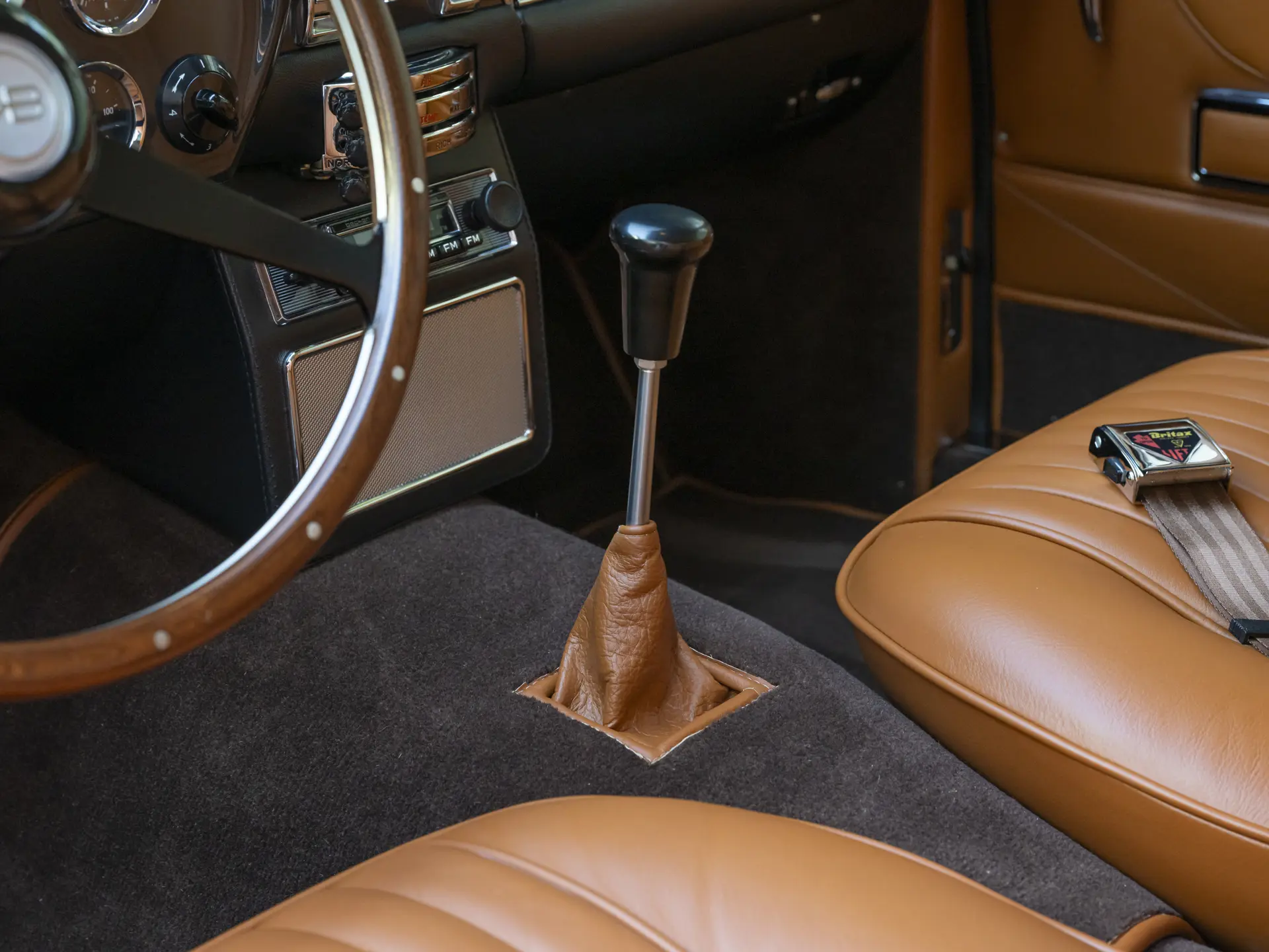 Aston Martin DB6 Mk 2 Vantage - 1970-15