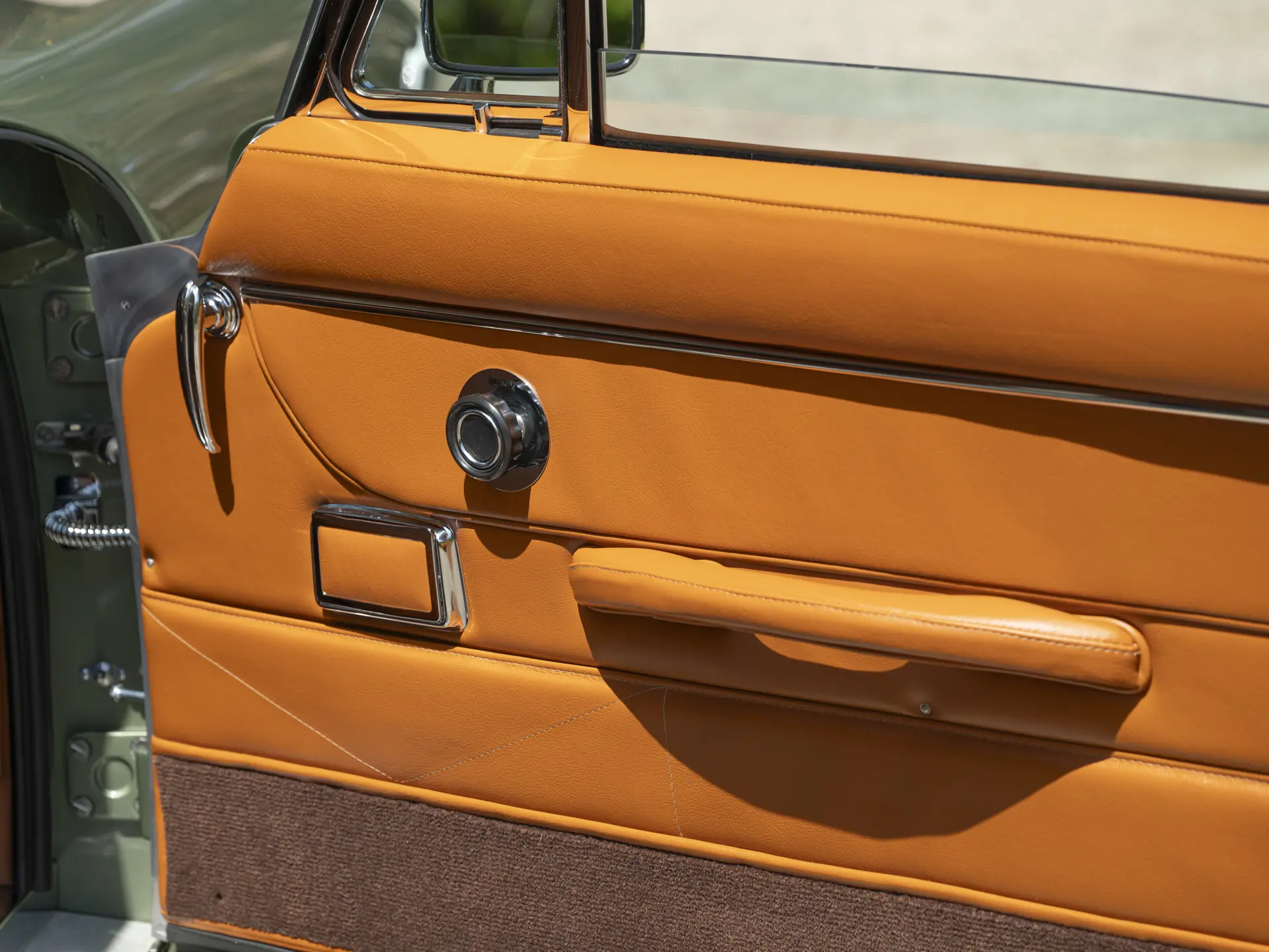 Aston Martin DB6 Mk 2 Vantage - 1970-28