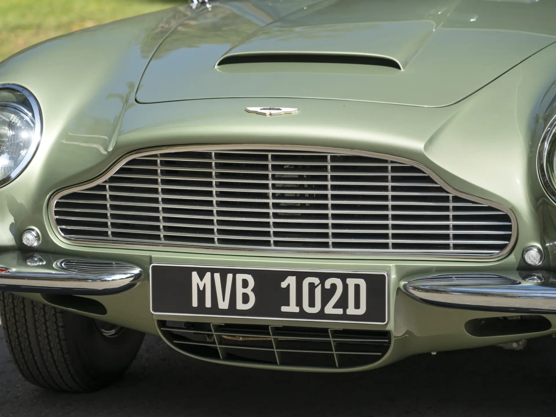 Aston Martin DB6 Mk 2 Vantage - 1970-35