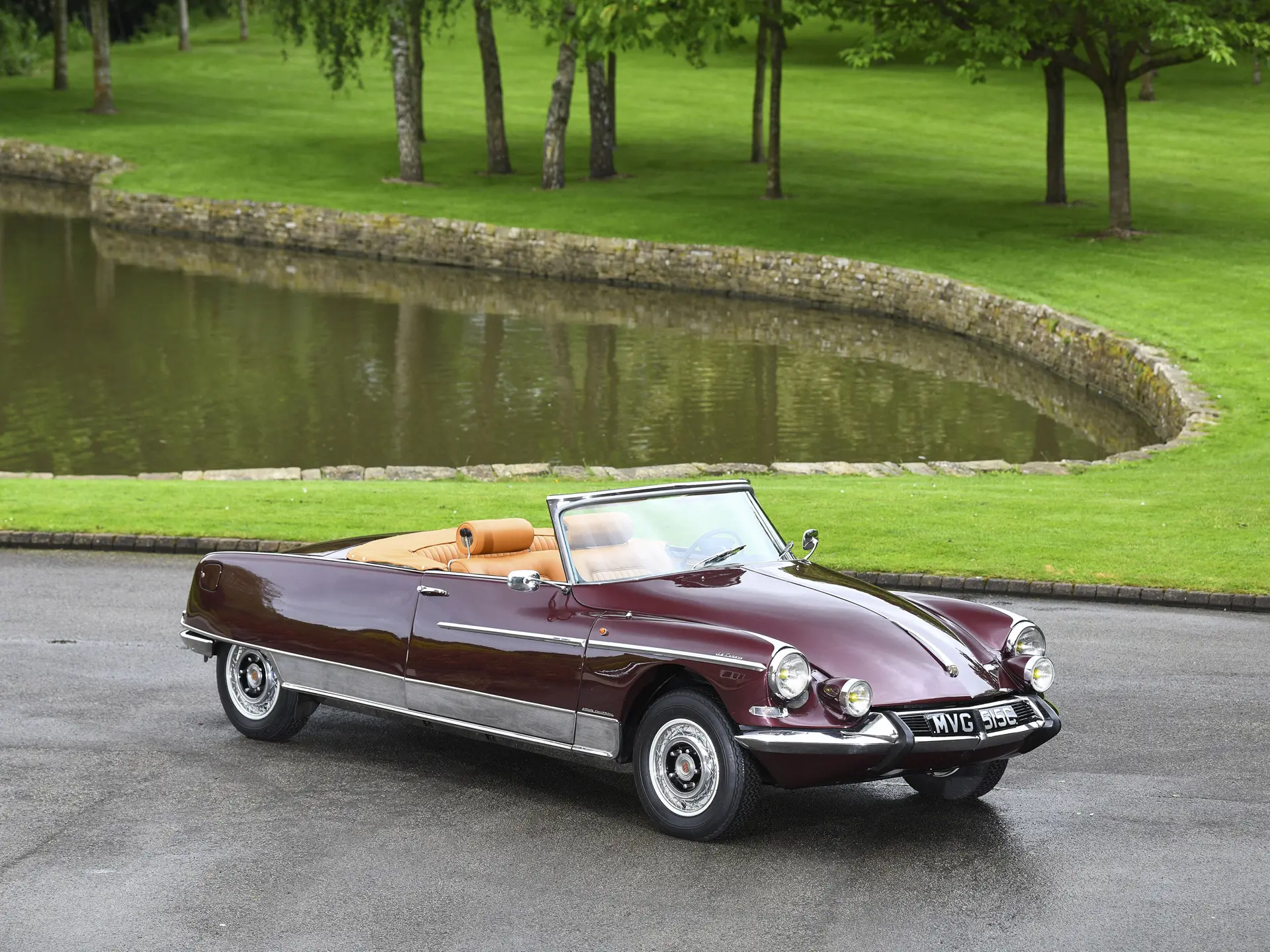 Citroën DS 21 Le Caddy (Chapron) - 1965-01