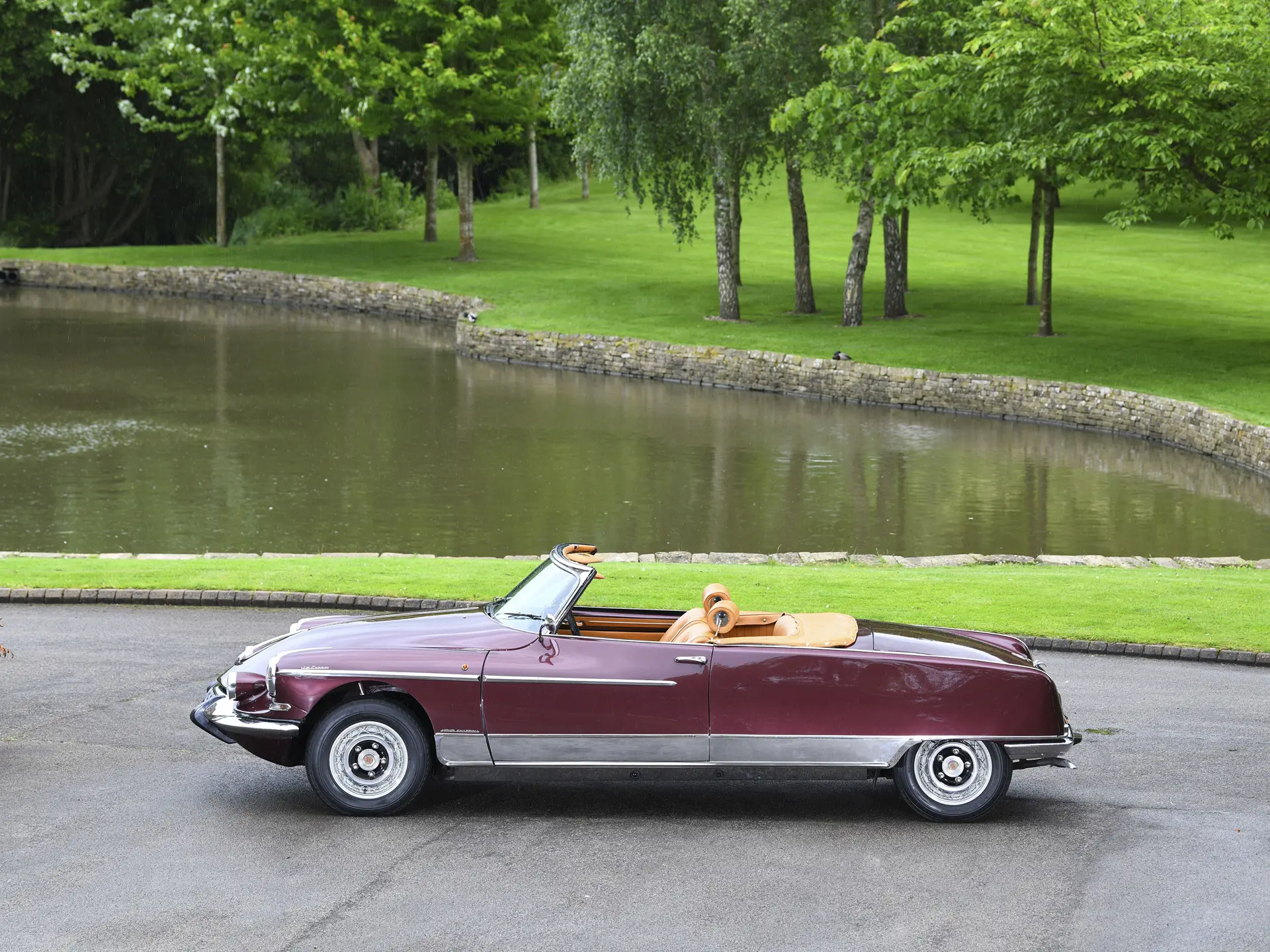 Citroën DS 21 Le Caddy (Chapron) - 1965-12