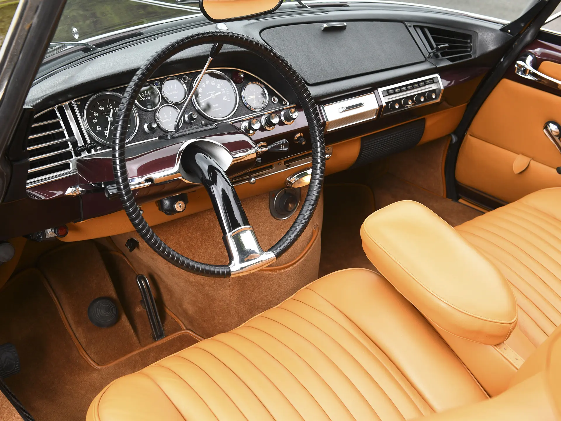 Citroën DS 21 Le Caddy (Chapron) - 1965-19