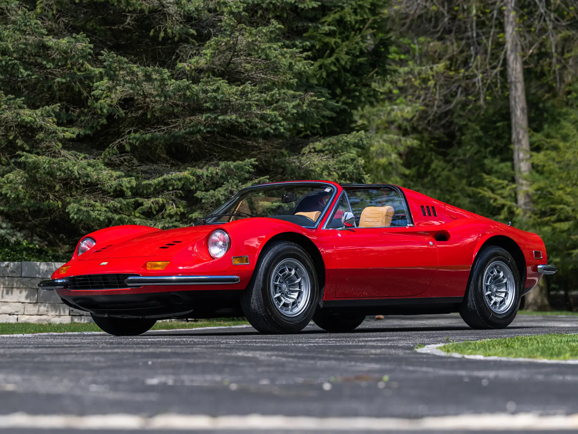 Dino 246 GTS 'Chairs & Flares' (Scaglietti) - 1973-01