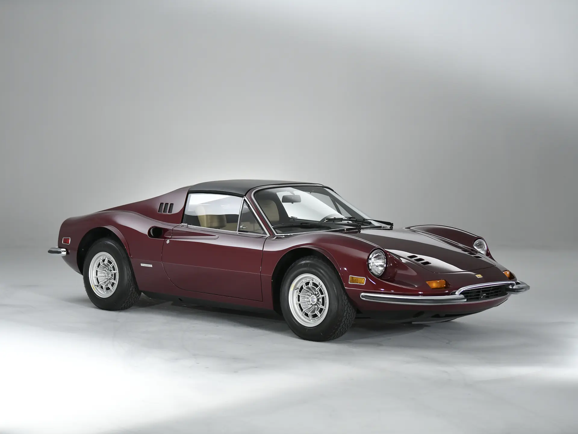 Dino 246 GTS 'Chairs & Flares' (Scaglietti) - 1974-05