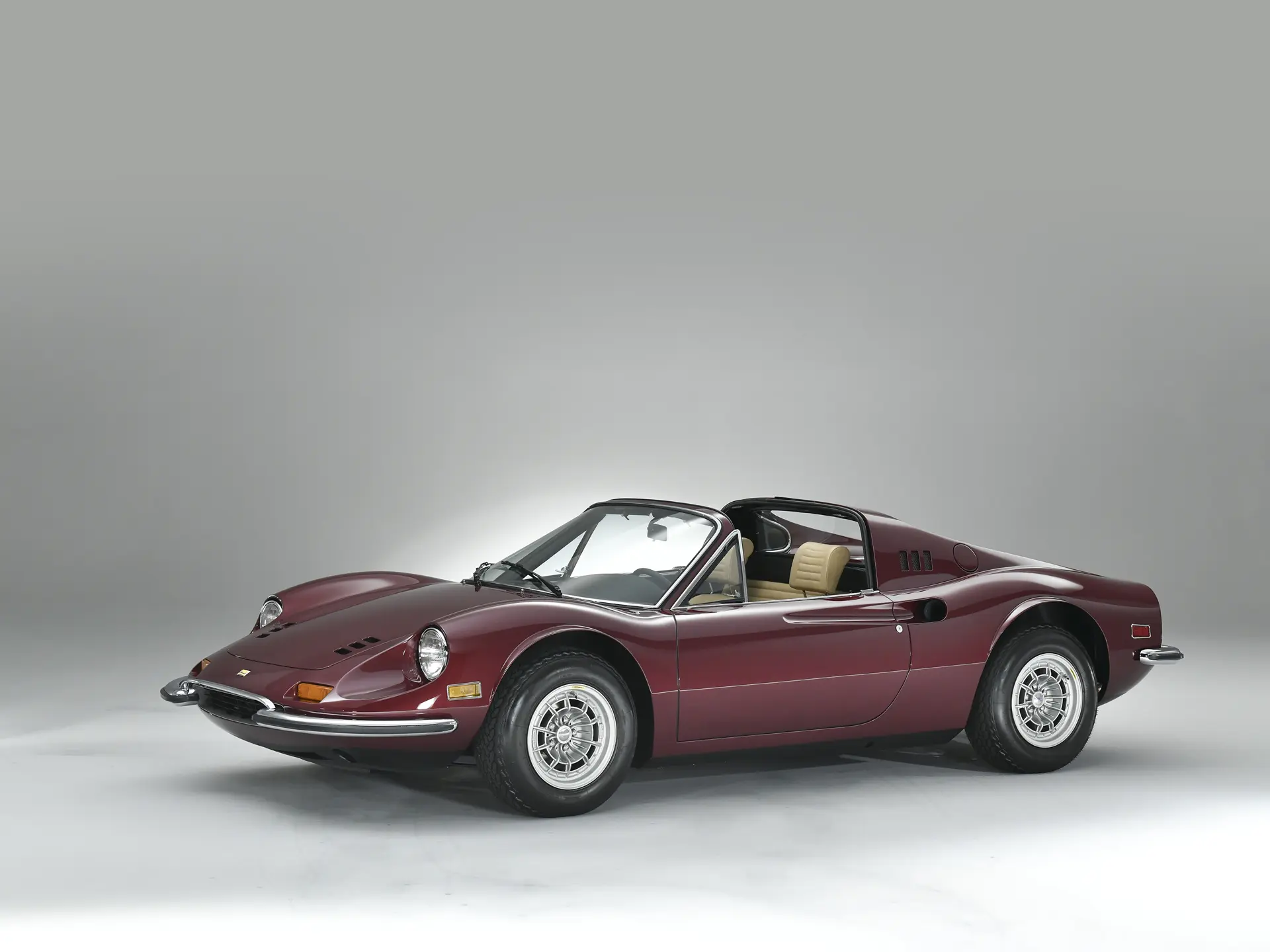 Dino 246 GTS 'Chairs & Flares' (Scaglietti) - 1974-09