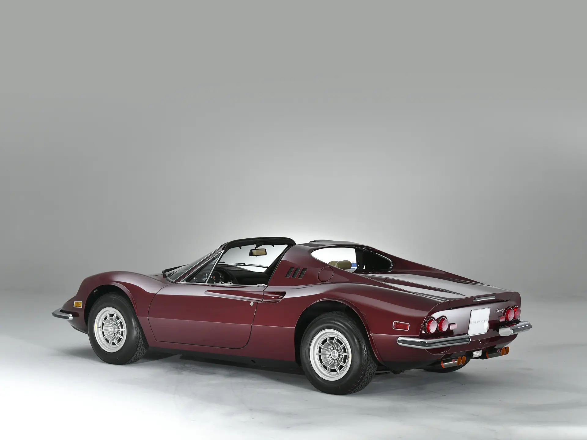 Dino 246 GTS 'Chairs & Flares' (Scaglietti) - 1974-11