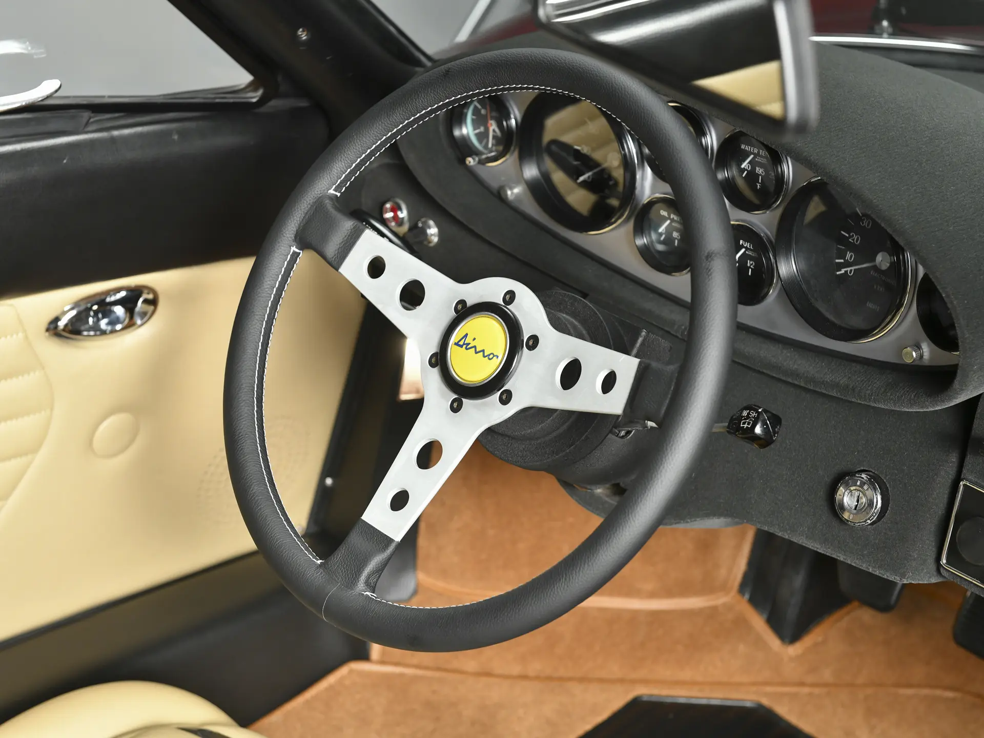 Dino 246 GTS 'Chairs & Flares' (Scaglietti) - 1974-18