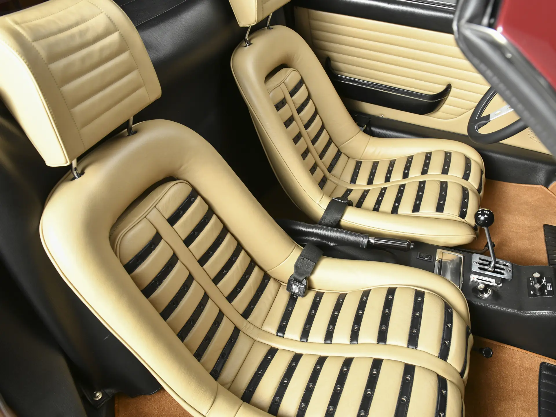 Dino 246 GTS 'Chairs & Flares' (Scaglietti) - 1974-29